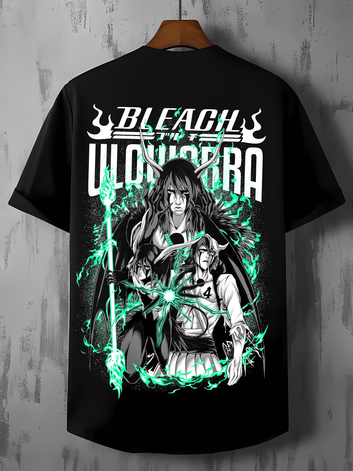 Ulquiorra Cifer Espada 4 Oversized T-Shirt