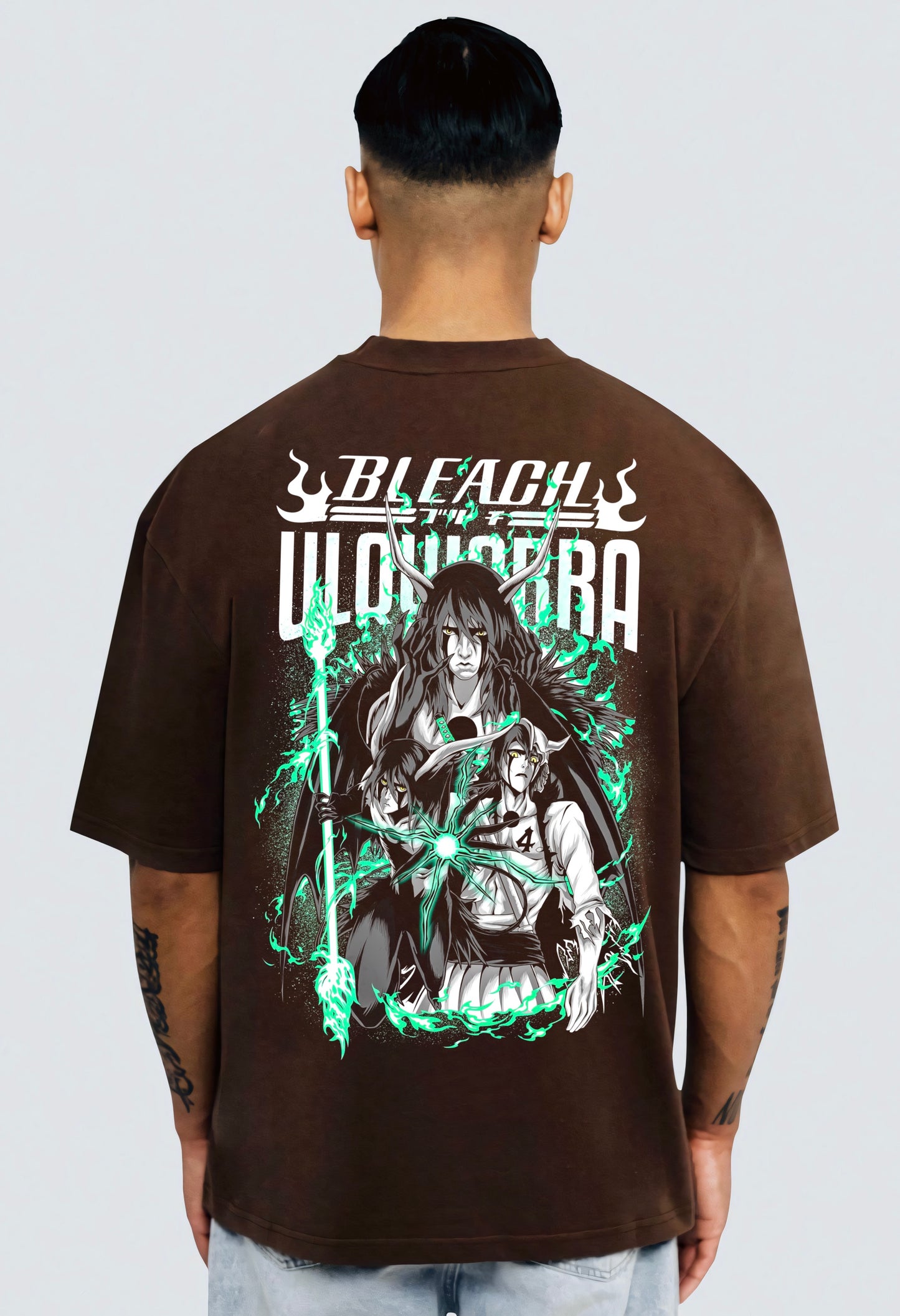 Ulquiorra Cifer Espada 4 Oversized T-Shirt